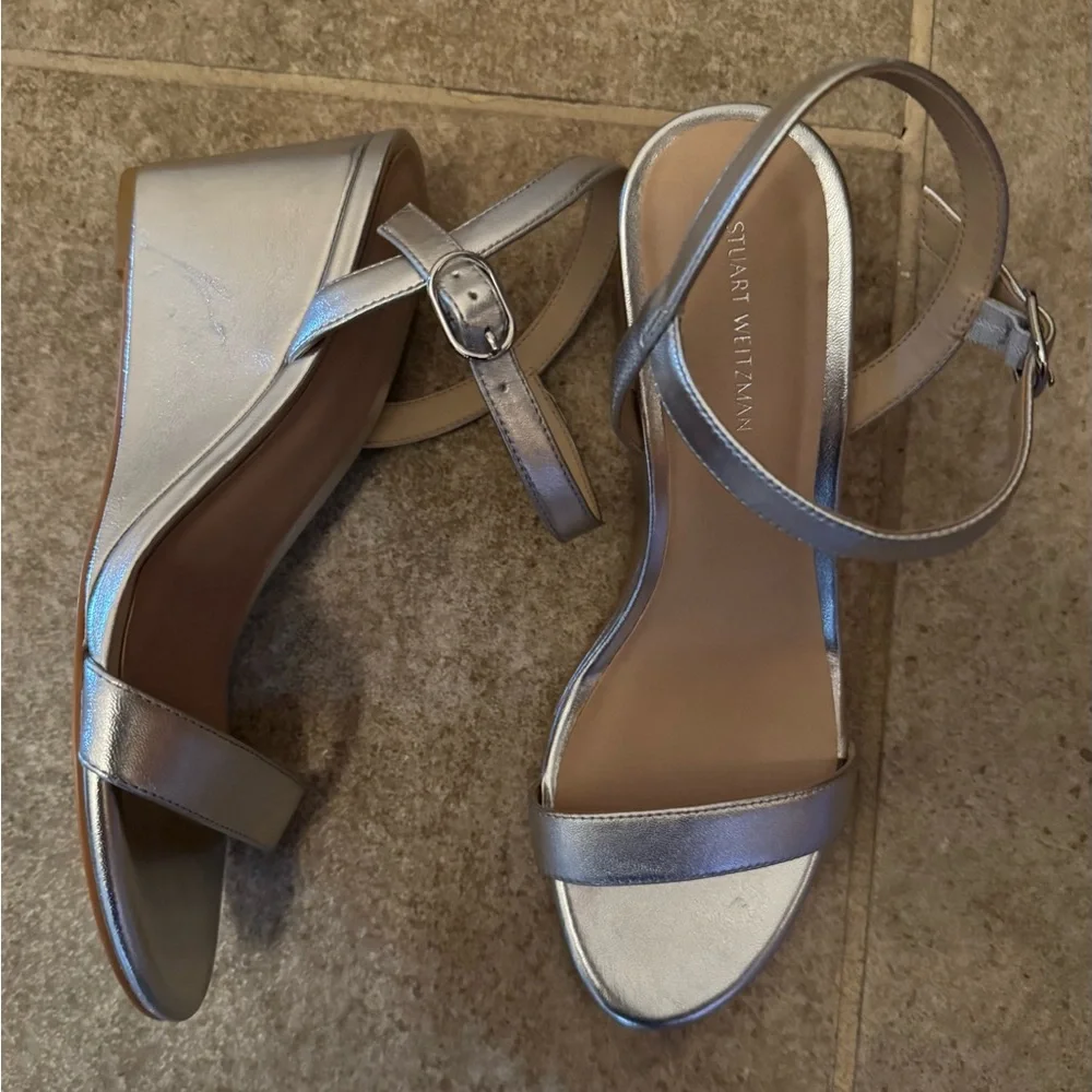 Stuart Weitzman Metallic Silver Sandals - Picture 2 of 4
